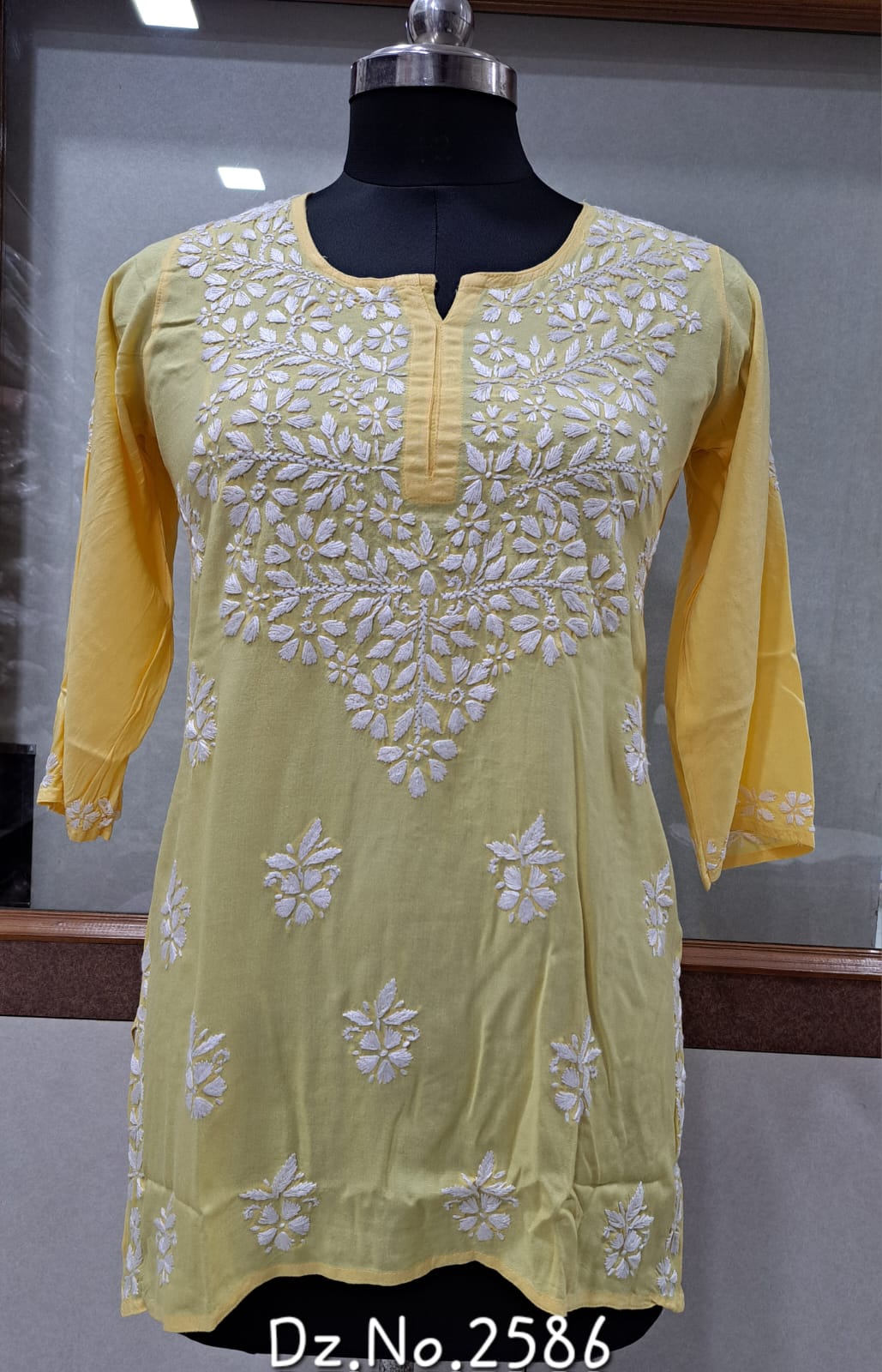 Rozana Cotton Chikankari Short Kurta