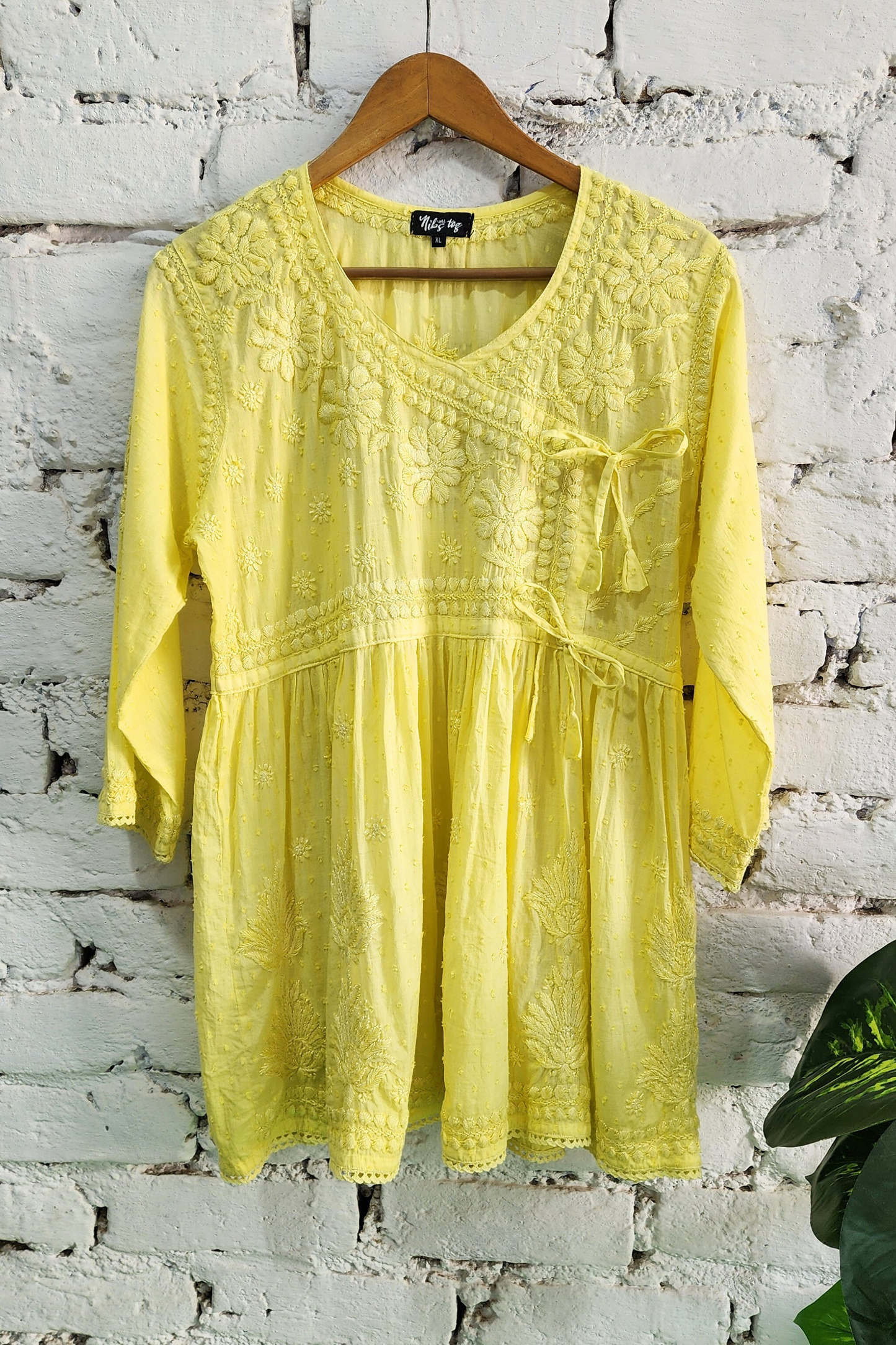 Ira Angrakha Chikankari Mulmul Cotton Short Kurta