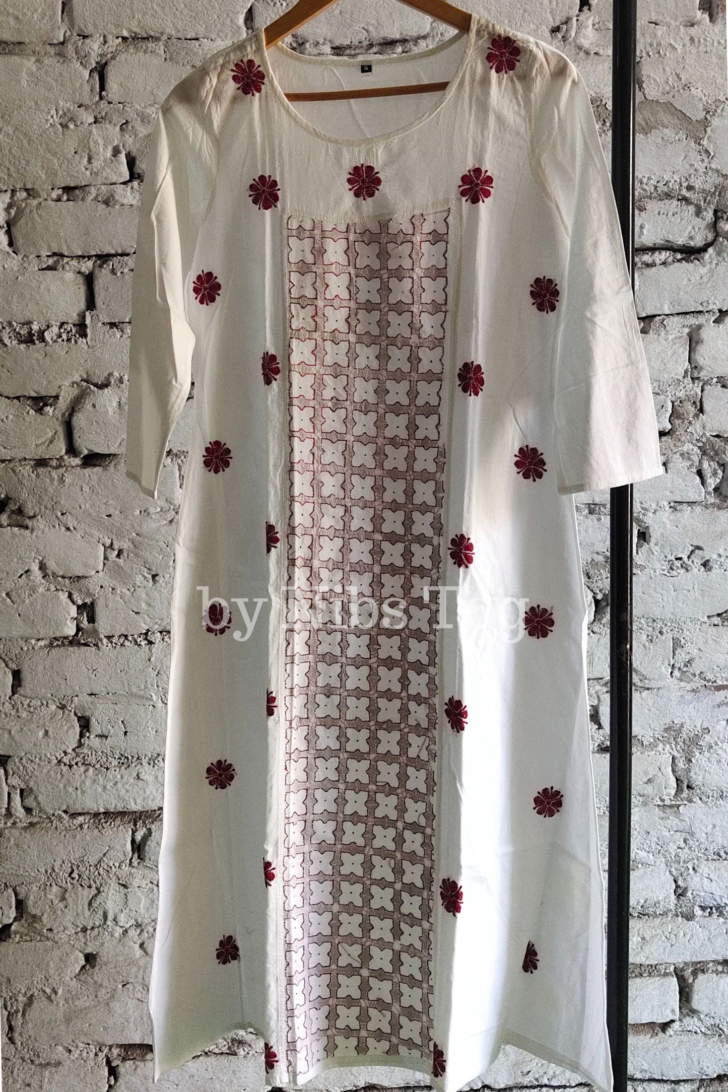 Cotton Chikankari Kurta A Line White and Maroon Medium