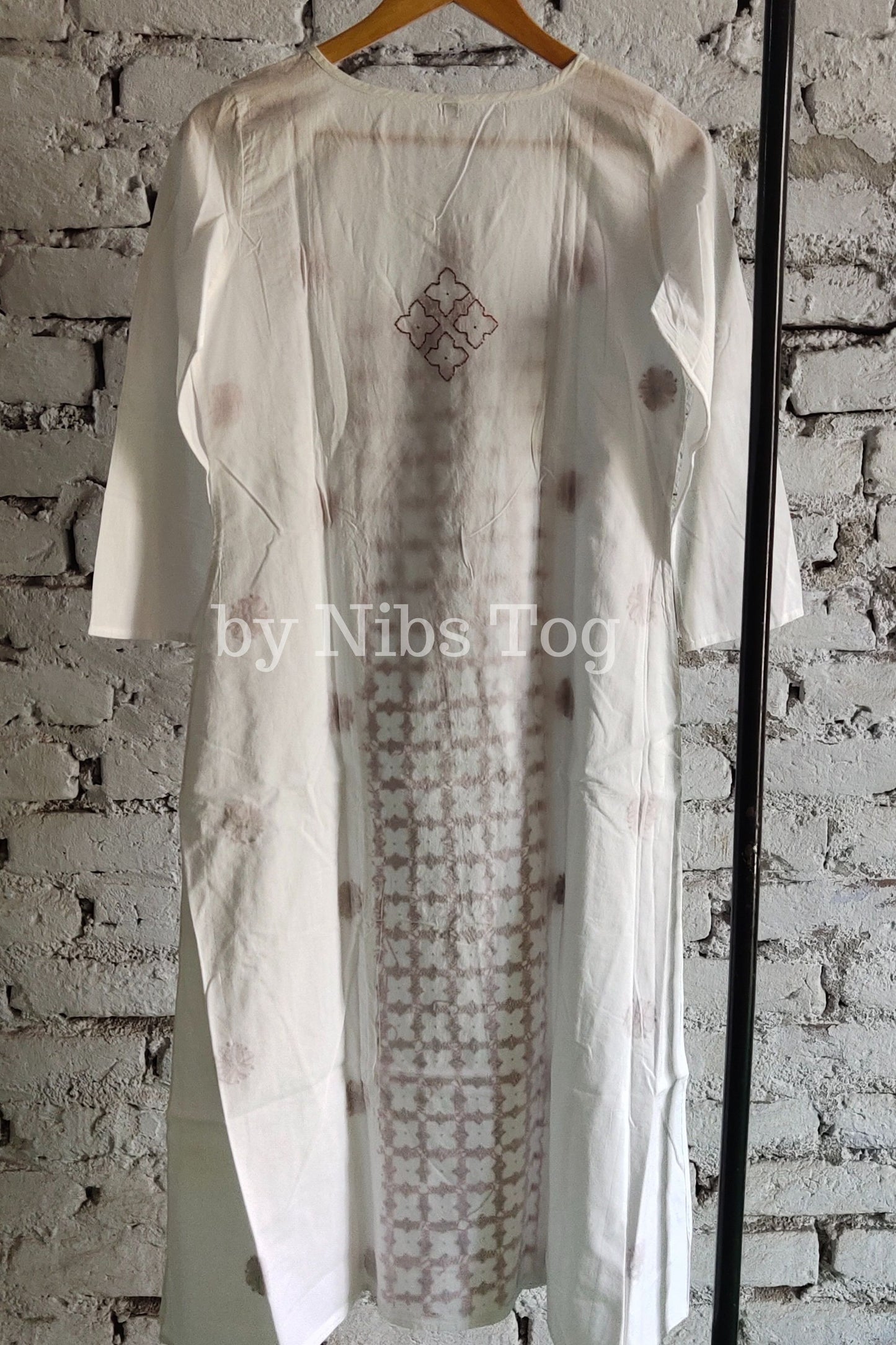 Cotton Chikankari Kurta A Line White and Maroon Medium