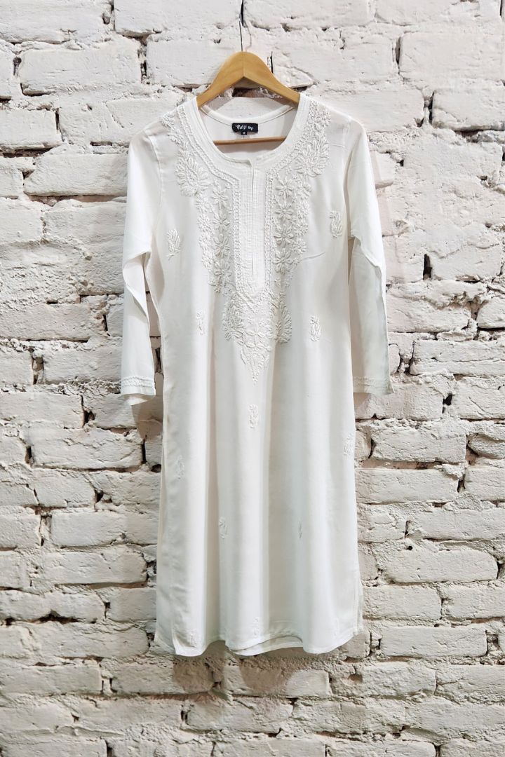 Minimalist Cotton Chikankari Kurta Straight Style