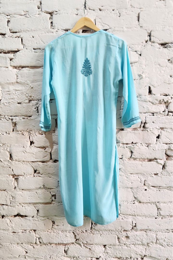 Minimalist Cotton Chikankari Kurta Straight Style