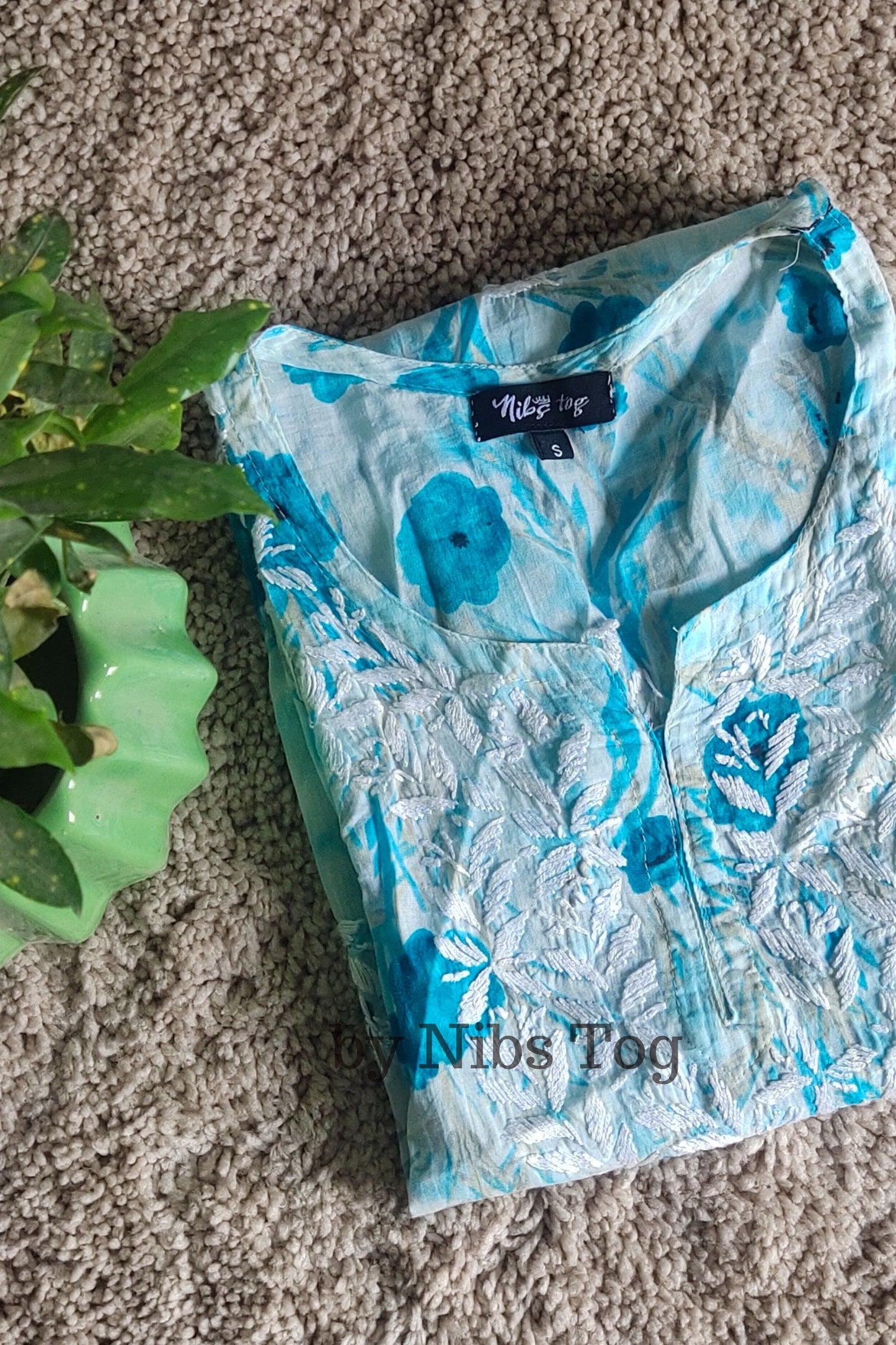 Floral Print Mulmul Cotton Short Chikankari Kurta Blue