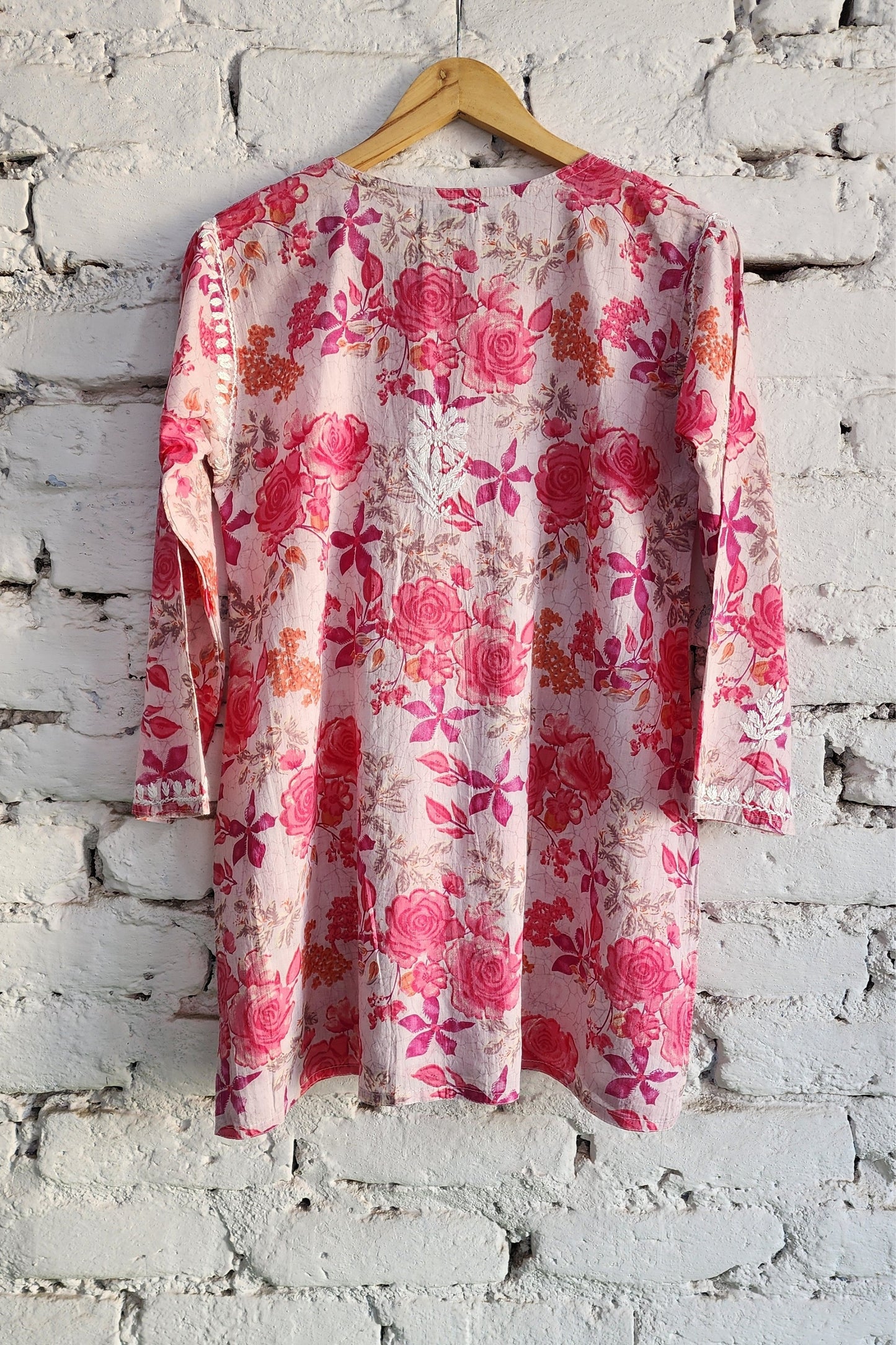 Meer Floral Print Mulmul Chikankari Short Kurta