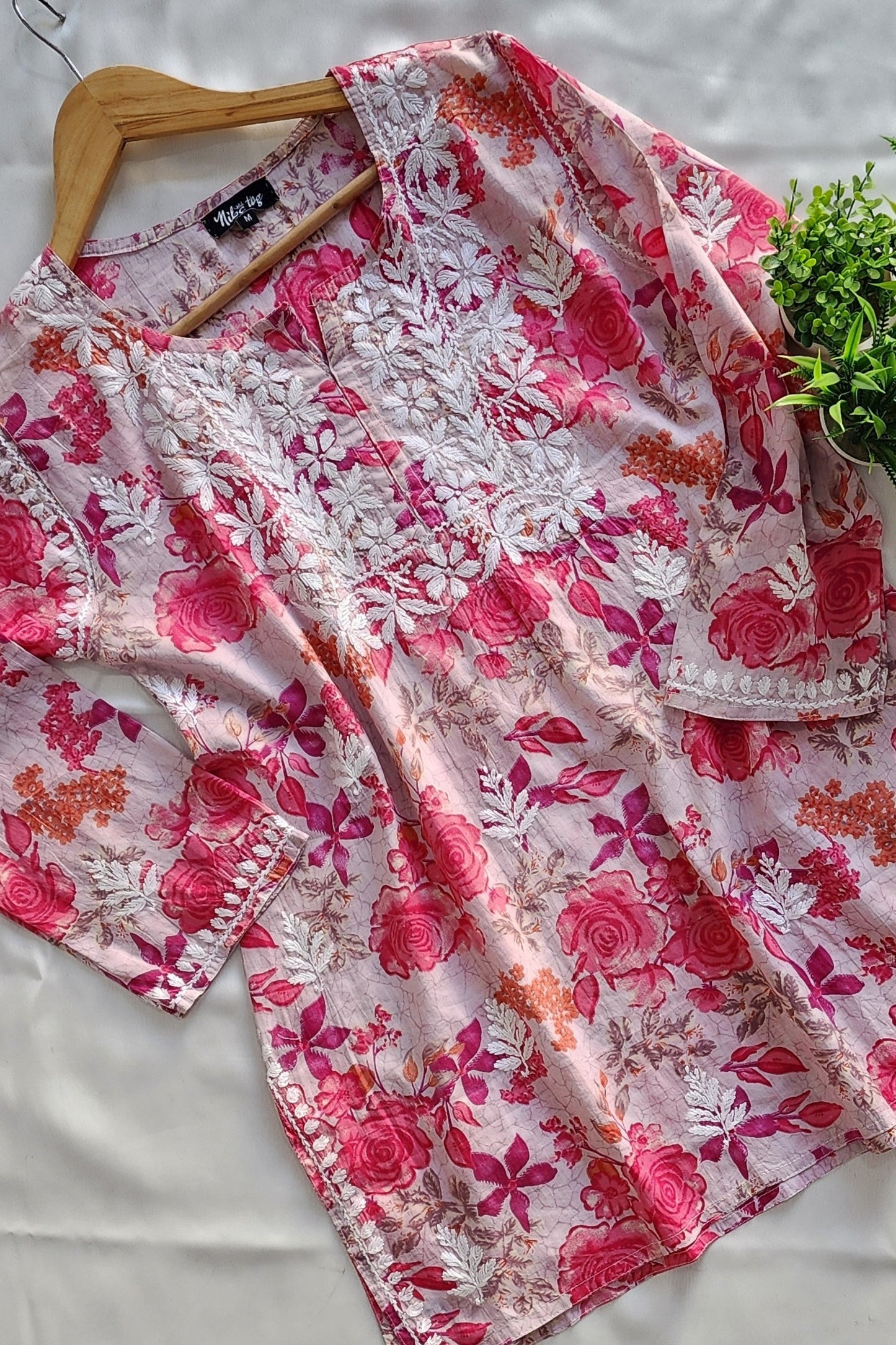 Meer Floral Print Mulmul Chikankari Short Kurta