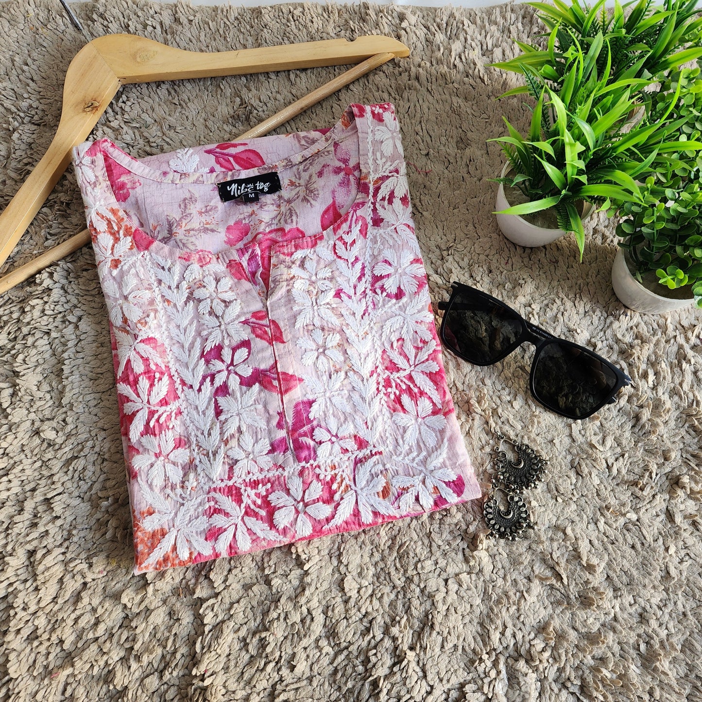 Meer Floral Print Mulmul Chikankari Short Kurta