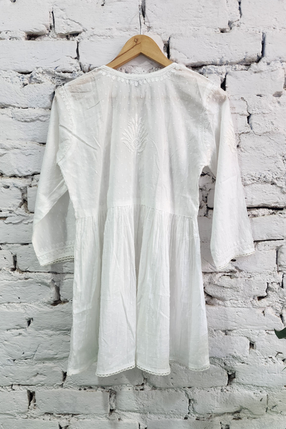 Ira Angrakha Chikankari Mulmul Cotton Short Kurta