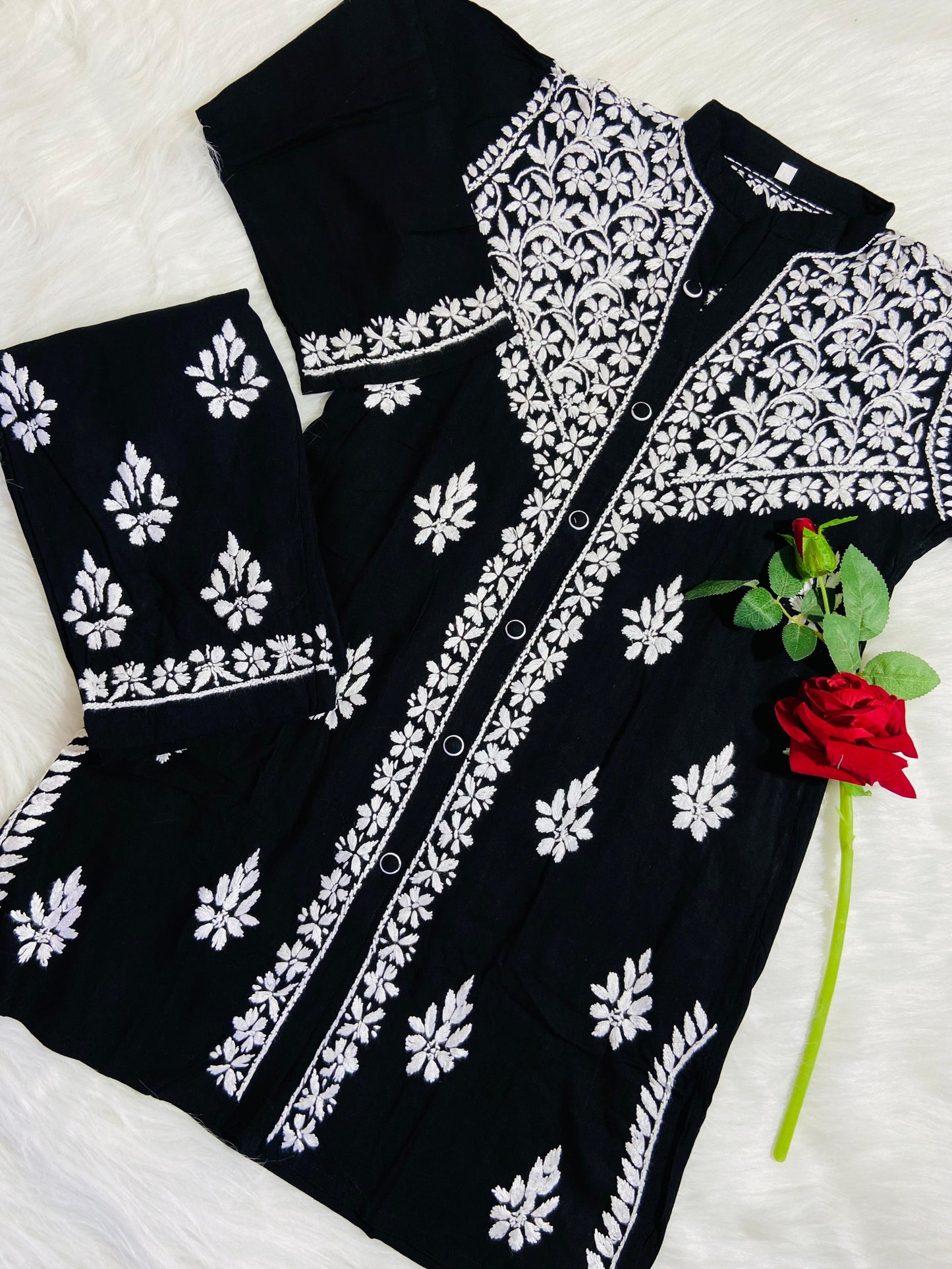 Farah Cotton Chikankari Co ord Set